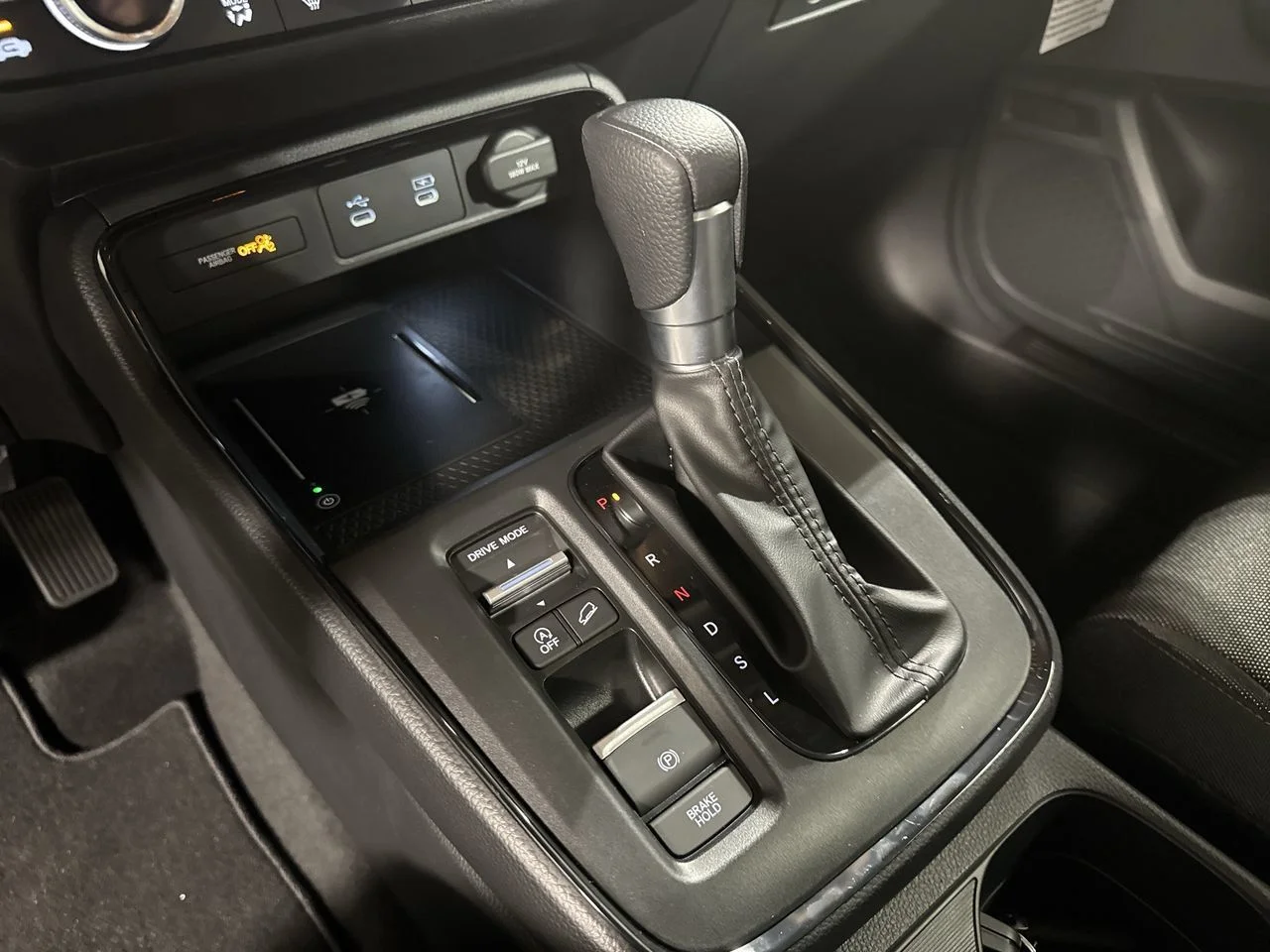New 2026 Platinum White Pearl Honda EX image 23