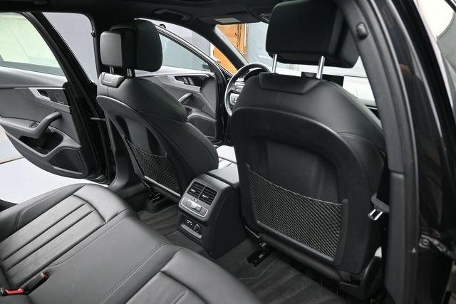 Used 2024  Audi 45 S line Premium Plus image 25