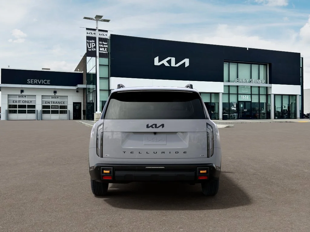 New 2027 Wolf Gray Kia X-PRO SX image 5