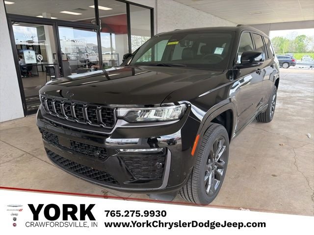 New 2026 Diamond Black Crystal Pearl-Coat Exterior Paint Jeep Limited image 1