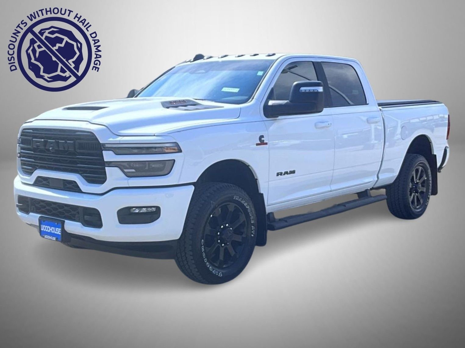 Used 2025 White Ram Laramie image 1