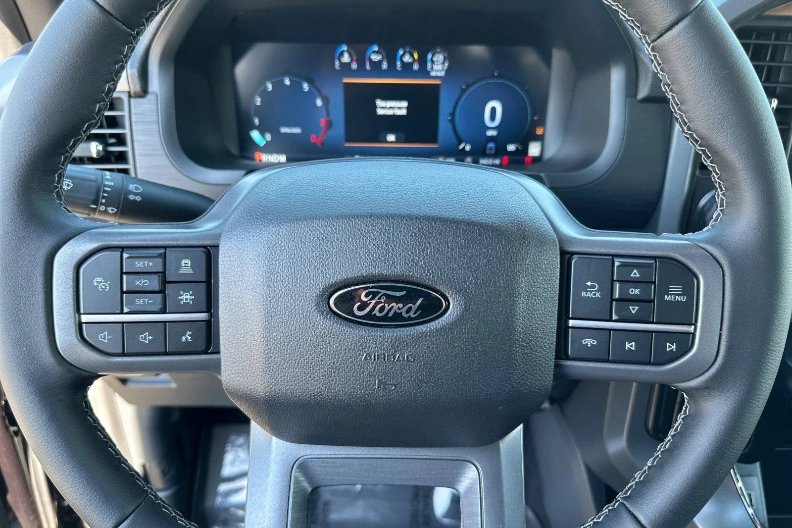 New 2026 Agate Black Metallic Ford XLT image 26