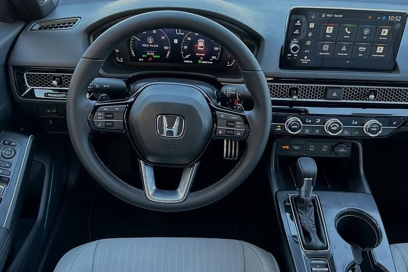 New 2026 Platinum White Pearl Honda Sport Touring image 23