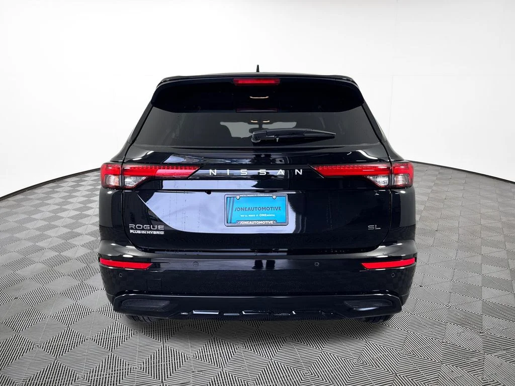 New 2026 Black Nissan SL image 10