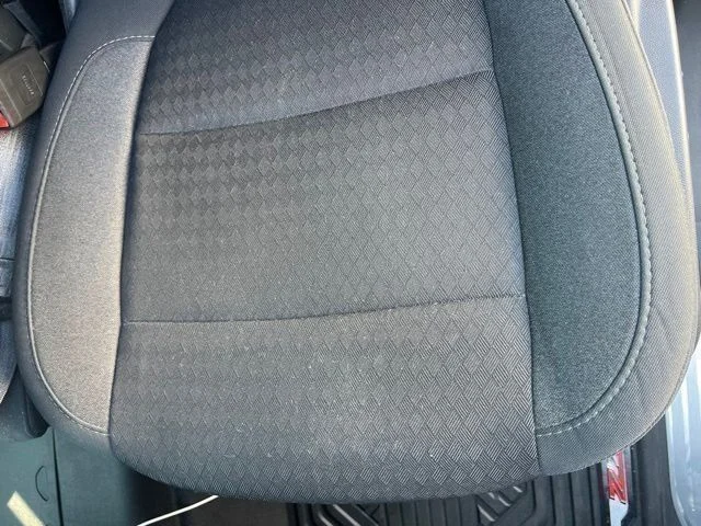 Used 2020 Gray Chevrolet LT image 27