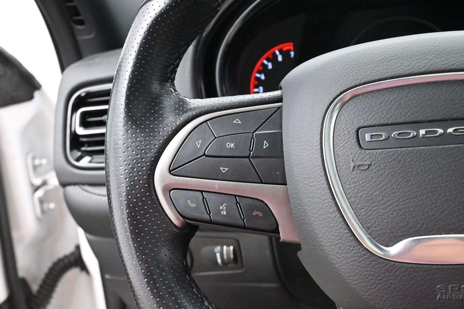 Used 2022 White Knuckle Clearcoat Dodge SXT image 16