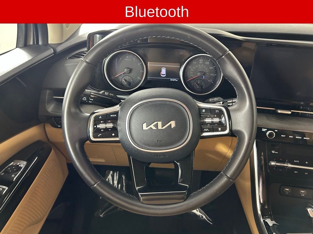 Used 2024 White Kia EX image 7