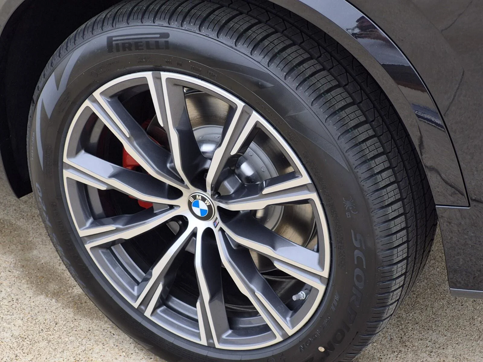 2026 BMW X5 50e - Photo 7