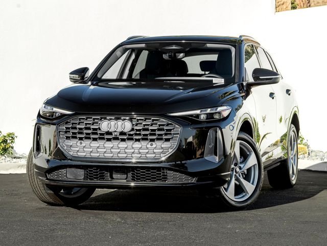 2025 Audi Q5 40 Premium Plus's photo