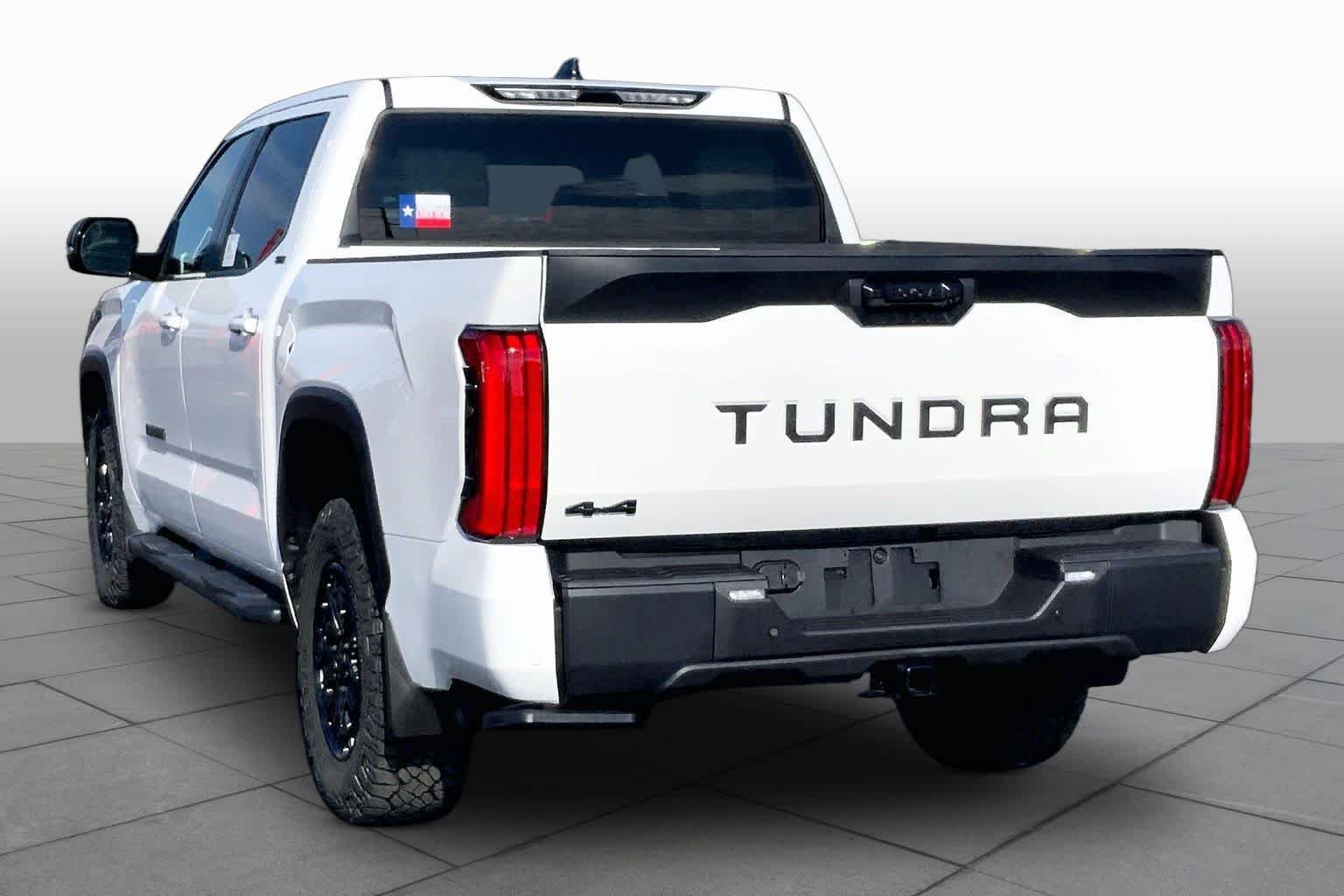 New 2026 Ice Cap Toyota SR5 image 12