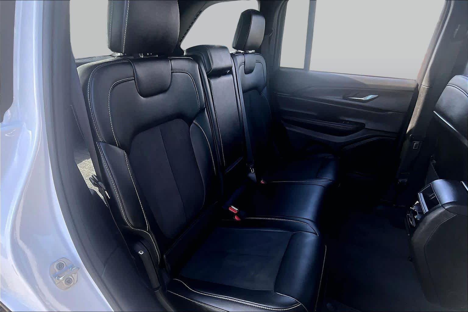 Used 2024 Bright White Clearcoat Jeep Altitude image 21