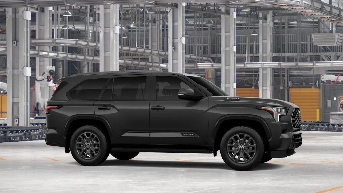 New 2026 Magnetic Gray Metallic Toyota Platinum image 13