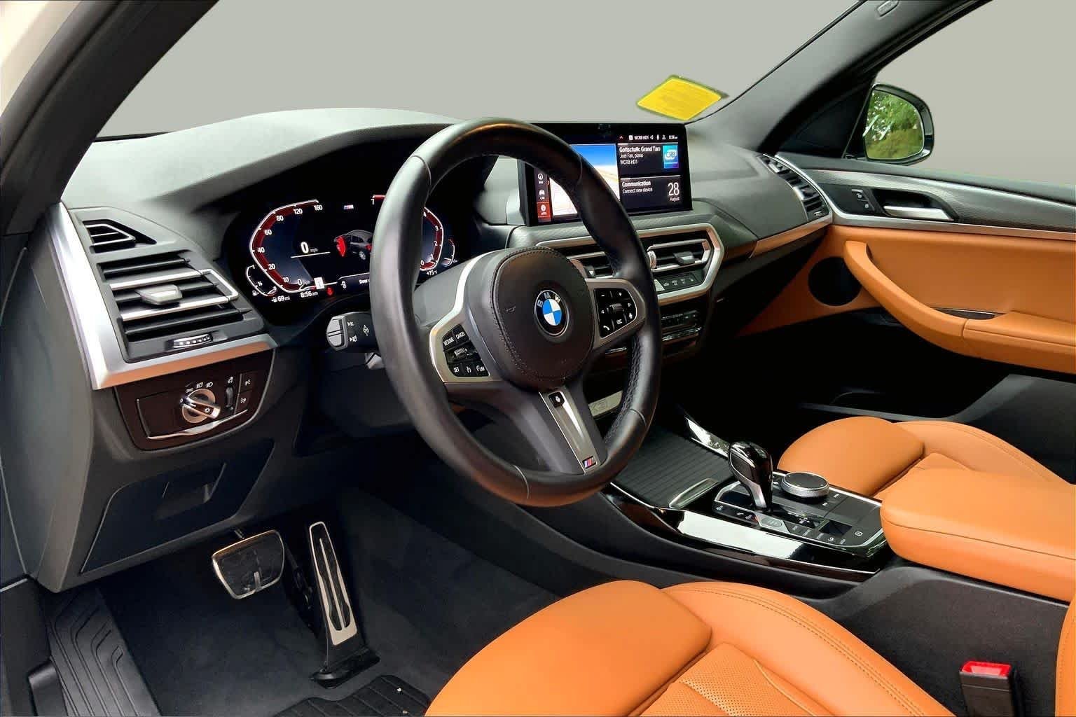 Used 2024 Alpine White BMW xDrive30i image 17