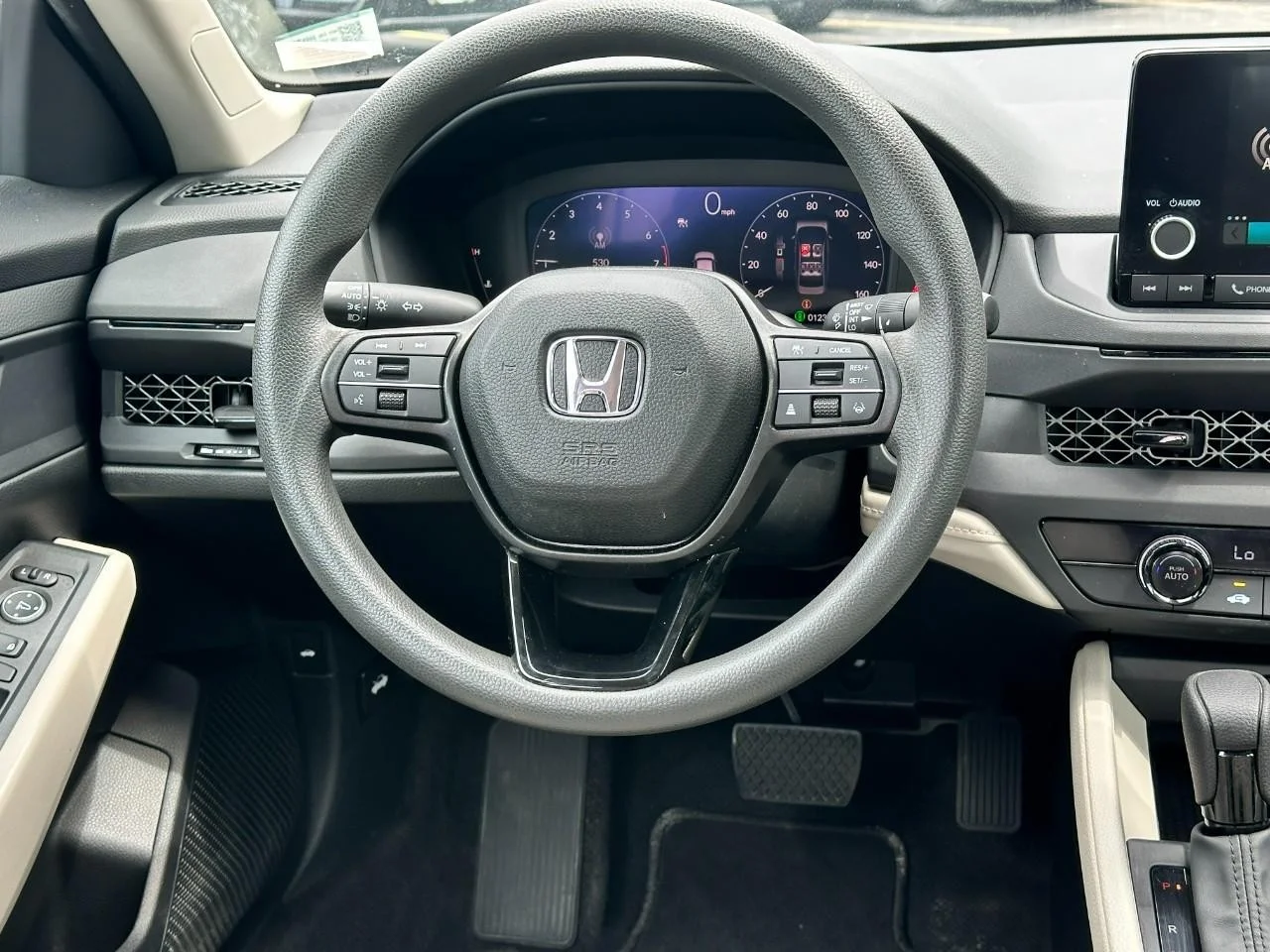 2023 Honda Accord LX - Photo 12