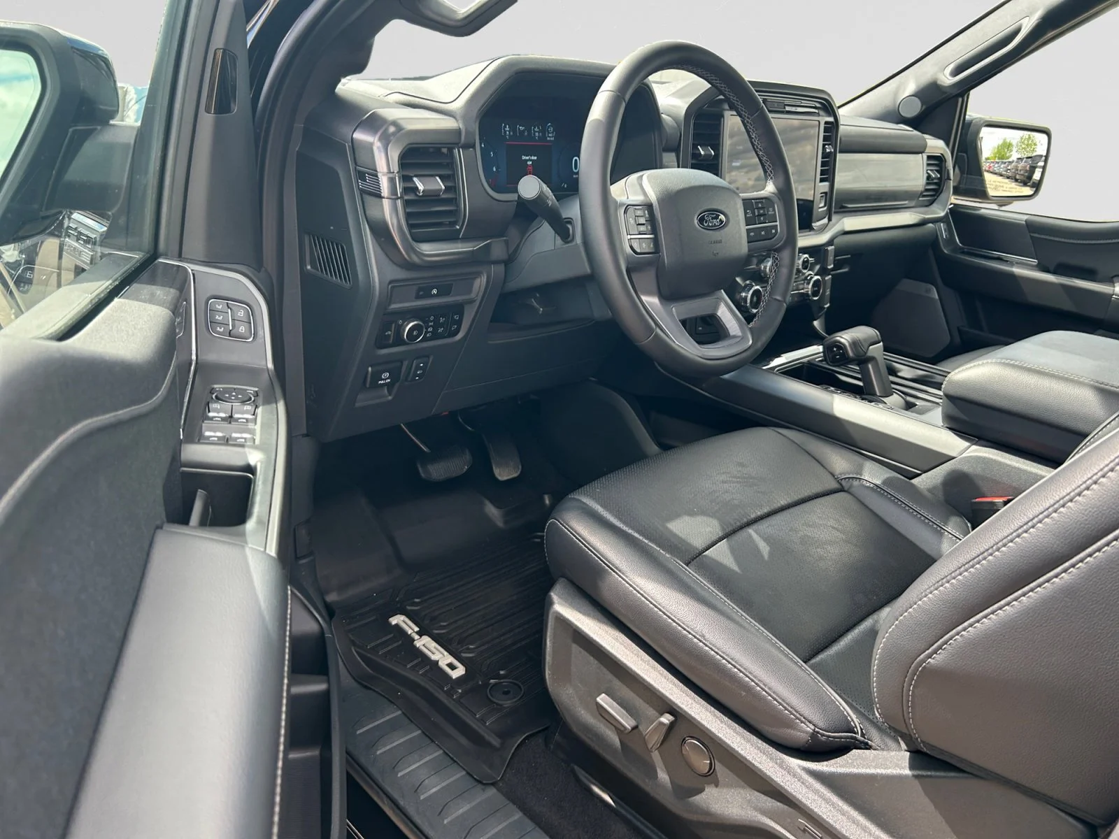 Used 2025 BLACK Ford LARIAT SuperCrew   **New Arrival** image 13