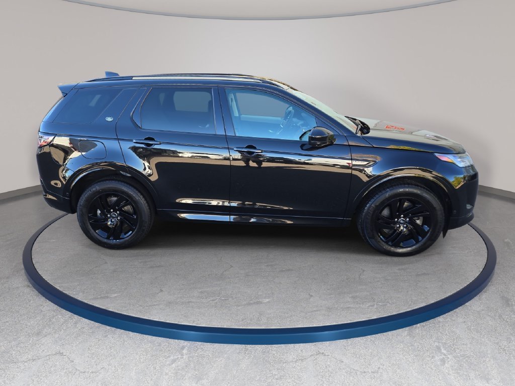 Certified Used 2025 Black Land Rover S image 5