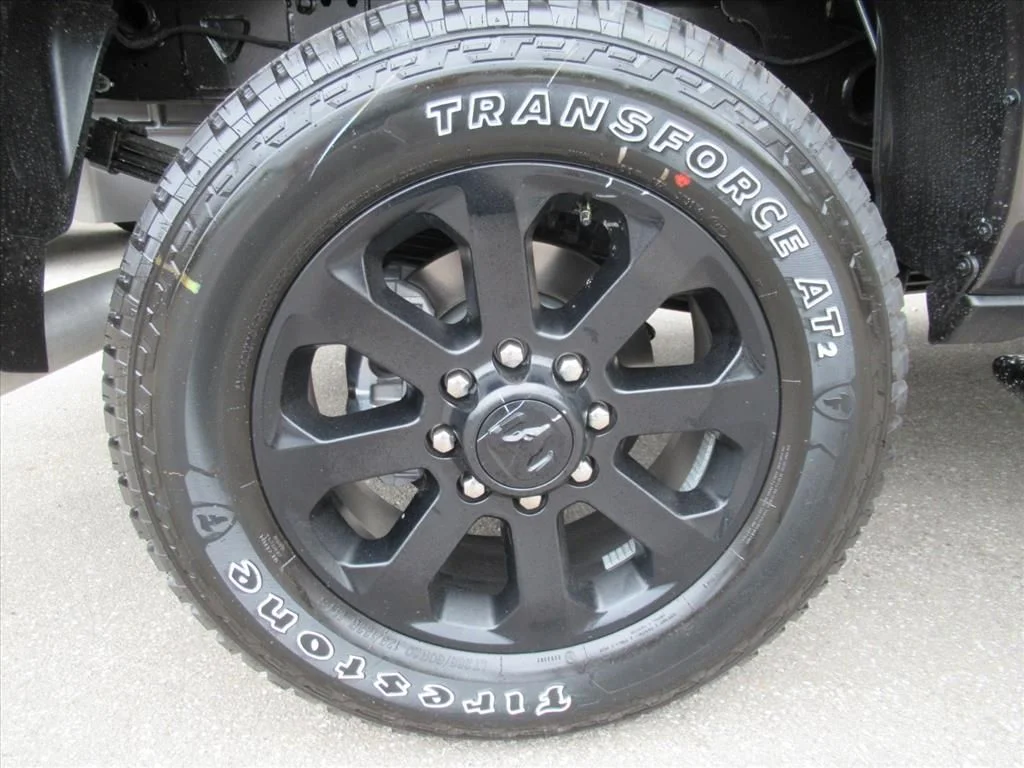New 2026 Granite Crystal Metallic Clear-Coat Exterior Paint RAM Big Horn image 8