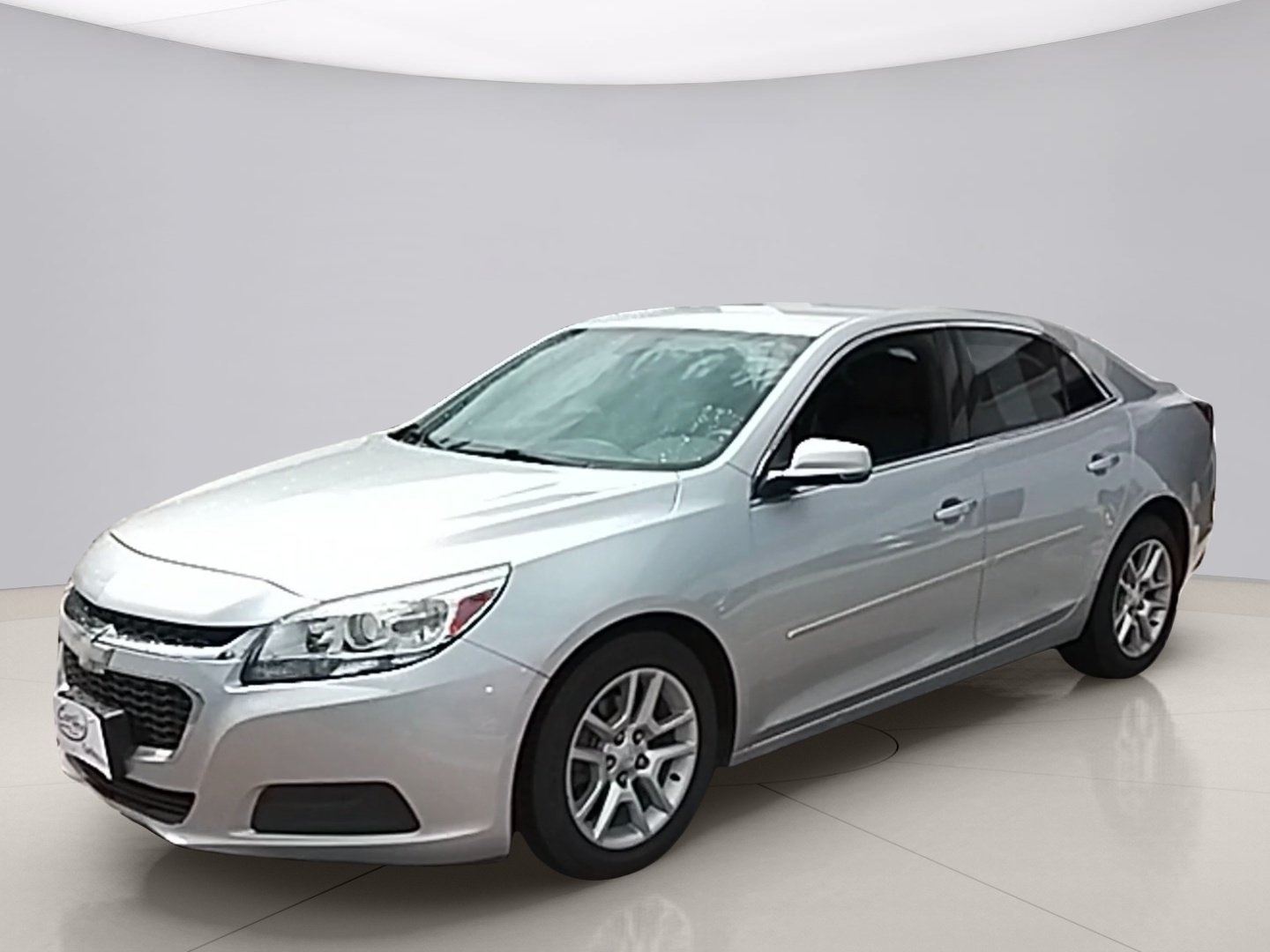 Used 2016 Silver 4 Chevrolet 1LT image 1
