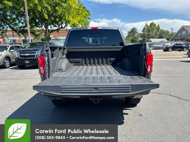 Used 2018 Gray Ford Lariat image 29