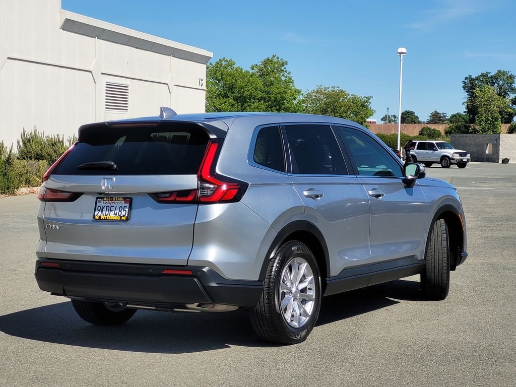 Used 2024 Silver Honda EX-L image 4