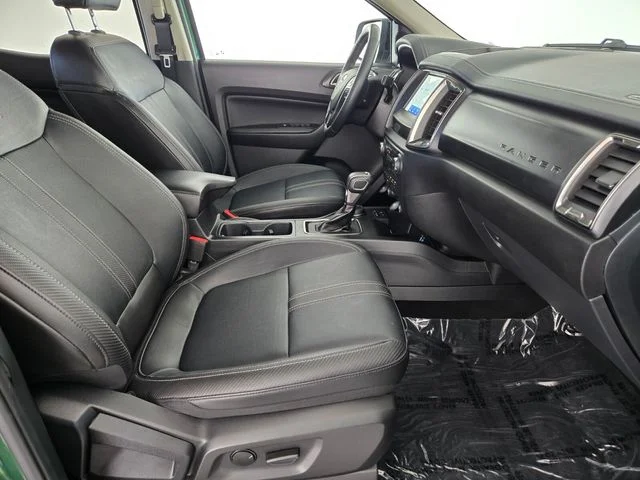 Used 2023 Green Ford Lariat image 3