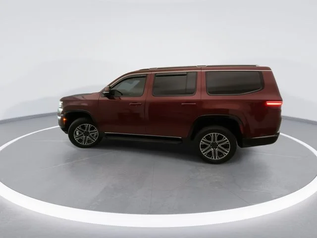 Used 2022 Red Jeep Series III image 4
