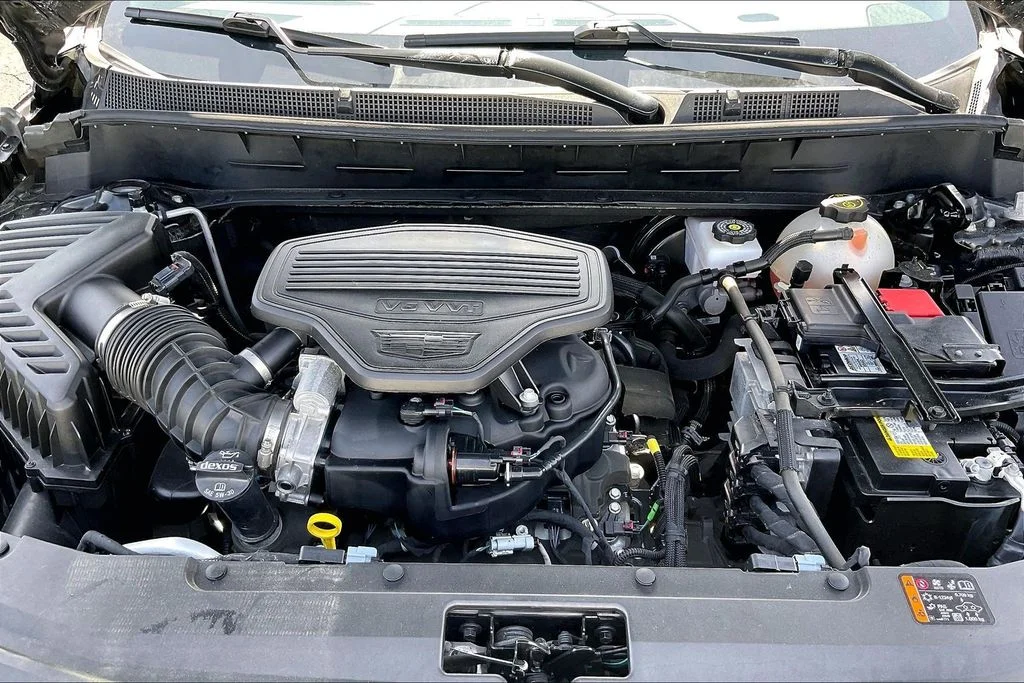 Used 2023 Black Cadillac Premium Luxury image 9