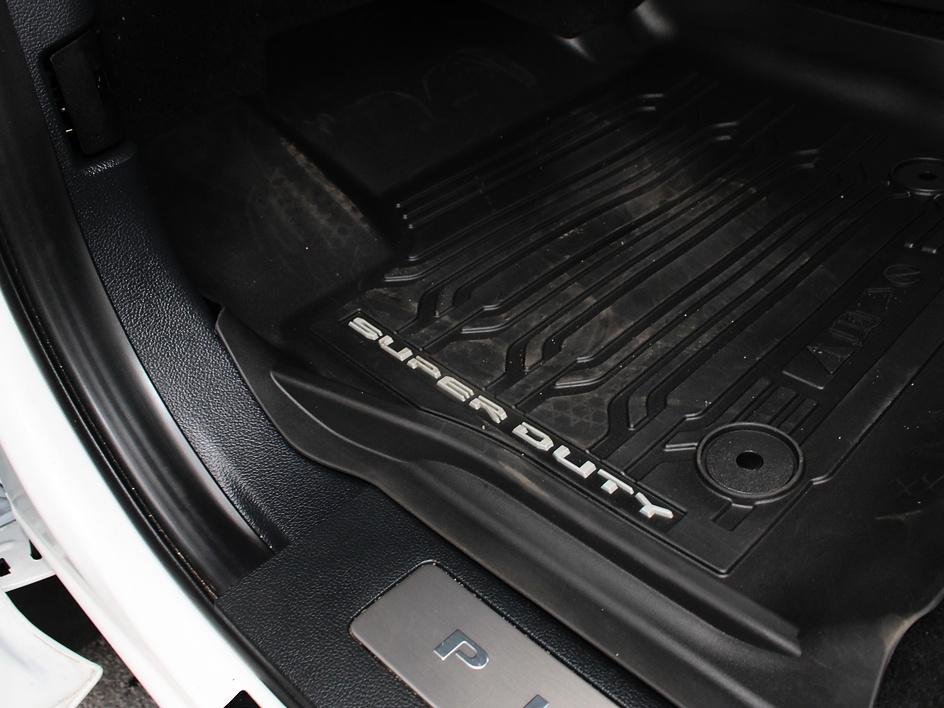 Used 2026 White Ford Platinum image 18