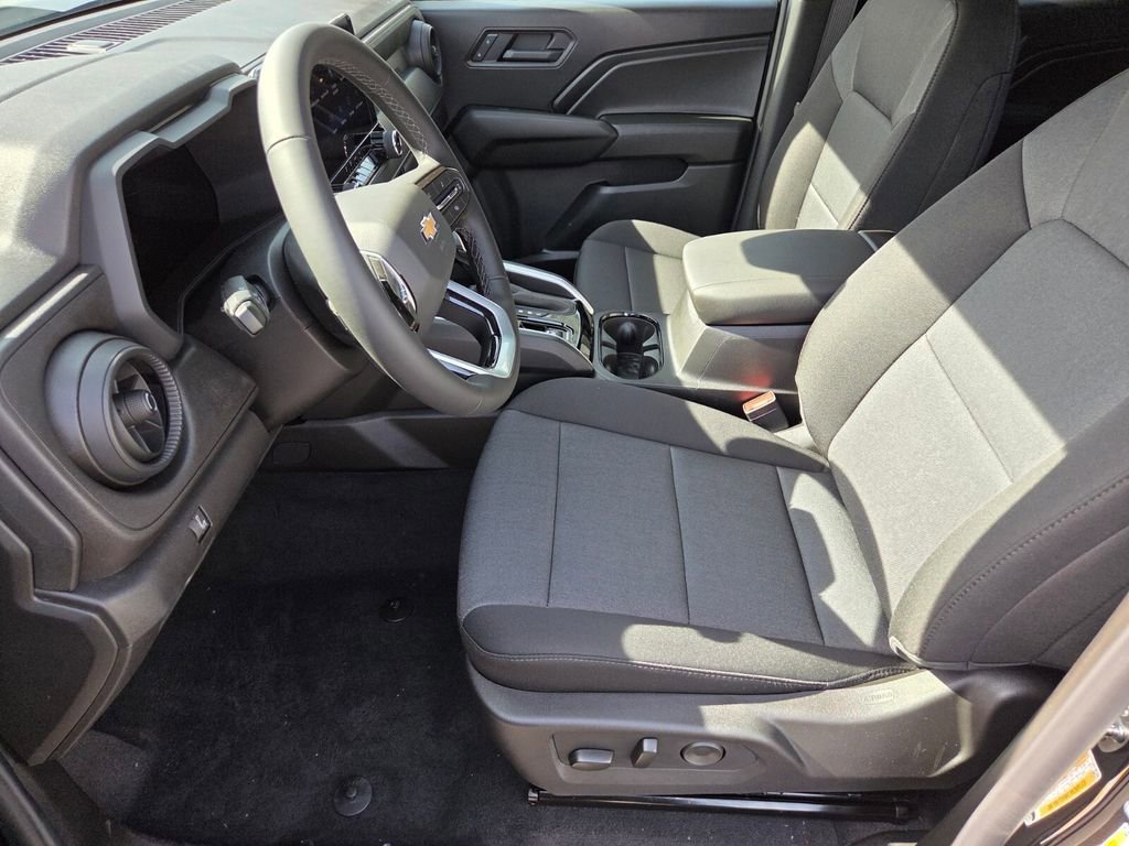 2026 Chevrolet Colorado Work Truck - Photo 6