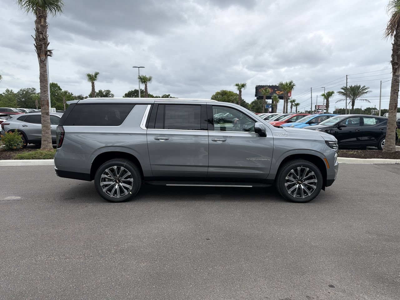 2026 Chevrolet Suburban High Country - Photo 9