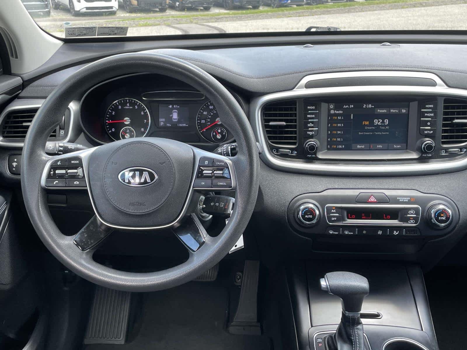 Used 2019 Kia Sorento LX with VIN 5XYPG4A57KG480398 for sale in Pittsburgh, PA
