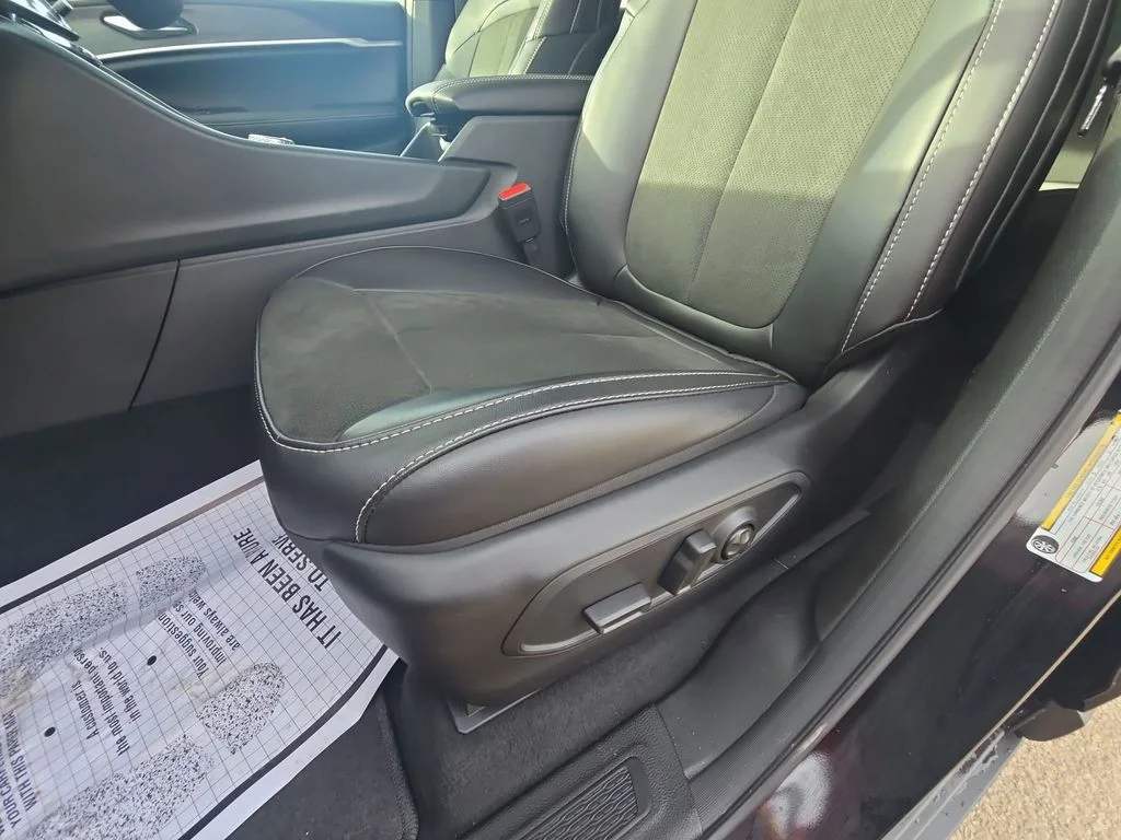 New 2026 Black Jeep Altitude image 21