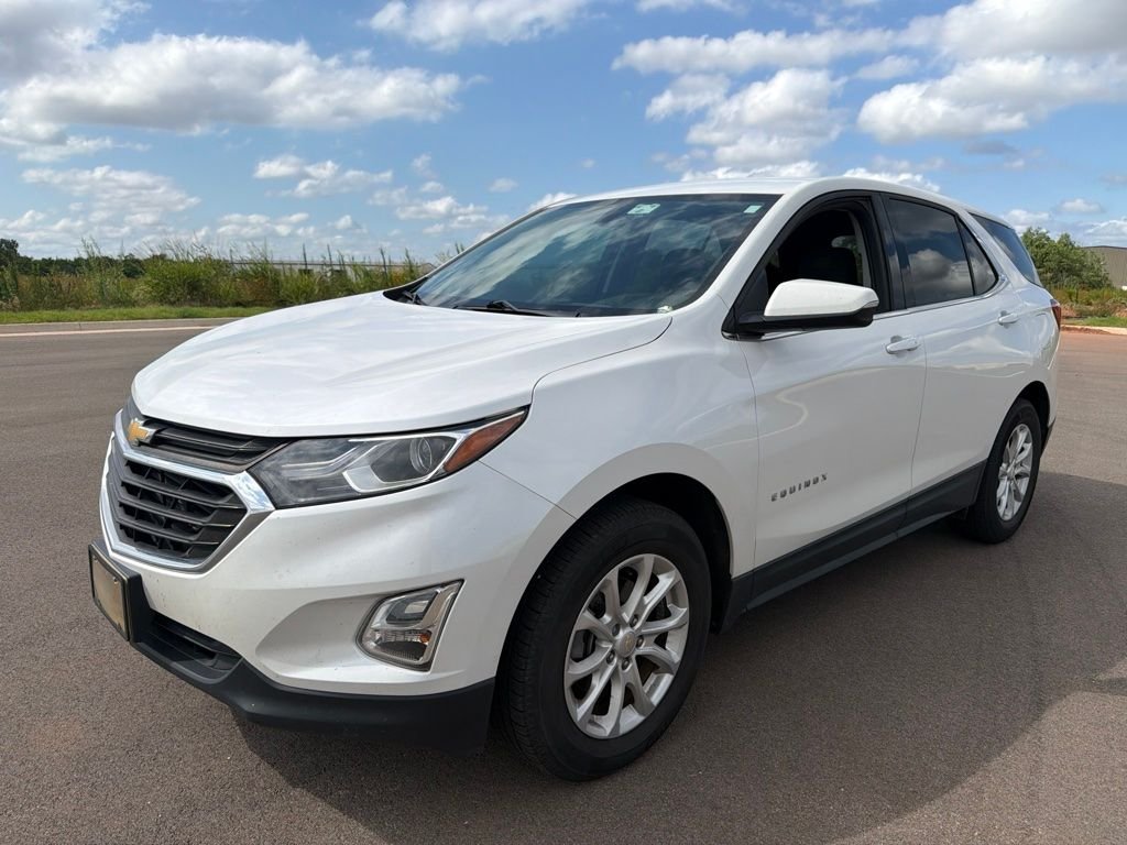 Used 2019 Iridescent Pearl Tricoat Chevrolet LT image 1