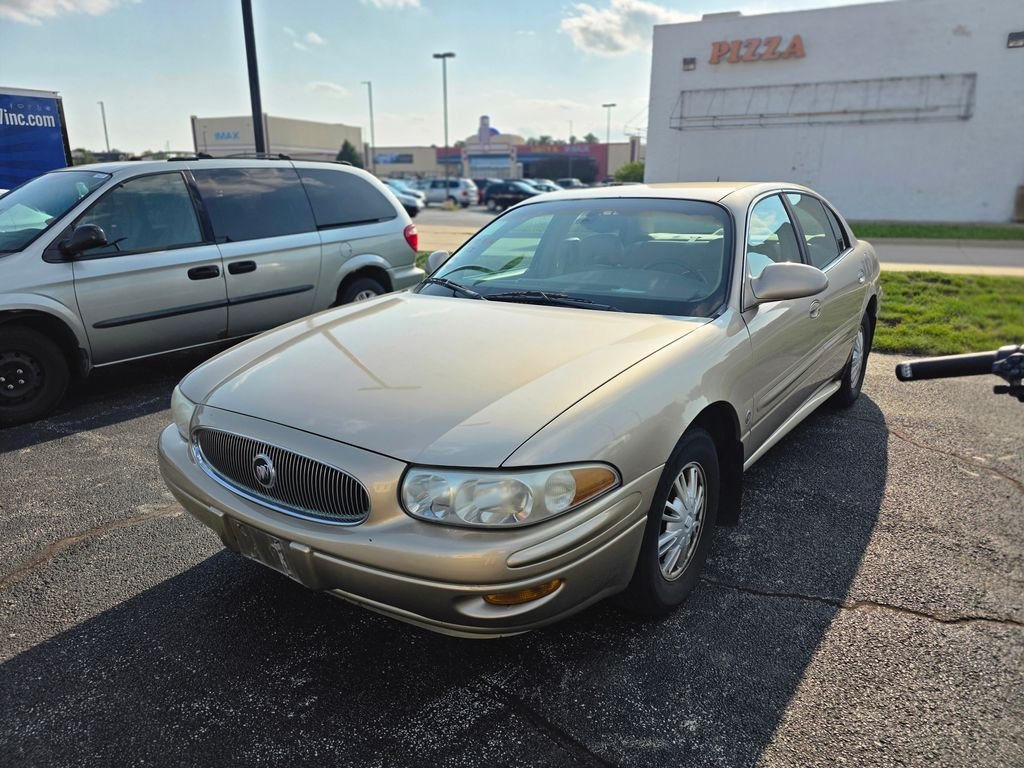 Used 2005 Cashmere Metallic Buick Custom image 2