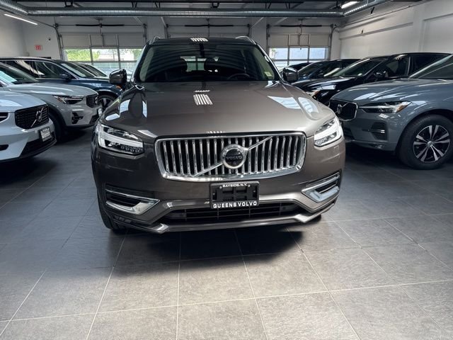 Used 2023 Gray Volvo Ultimate image 6