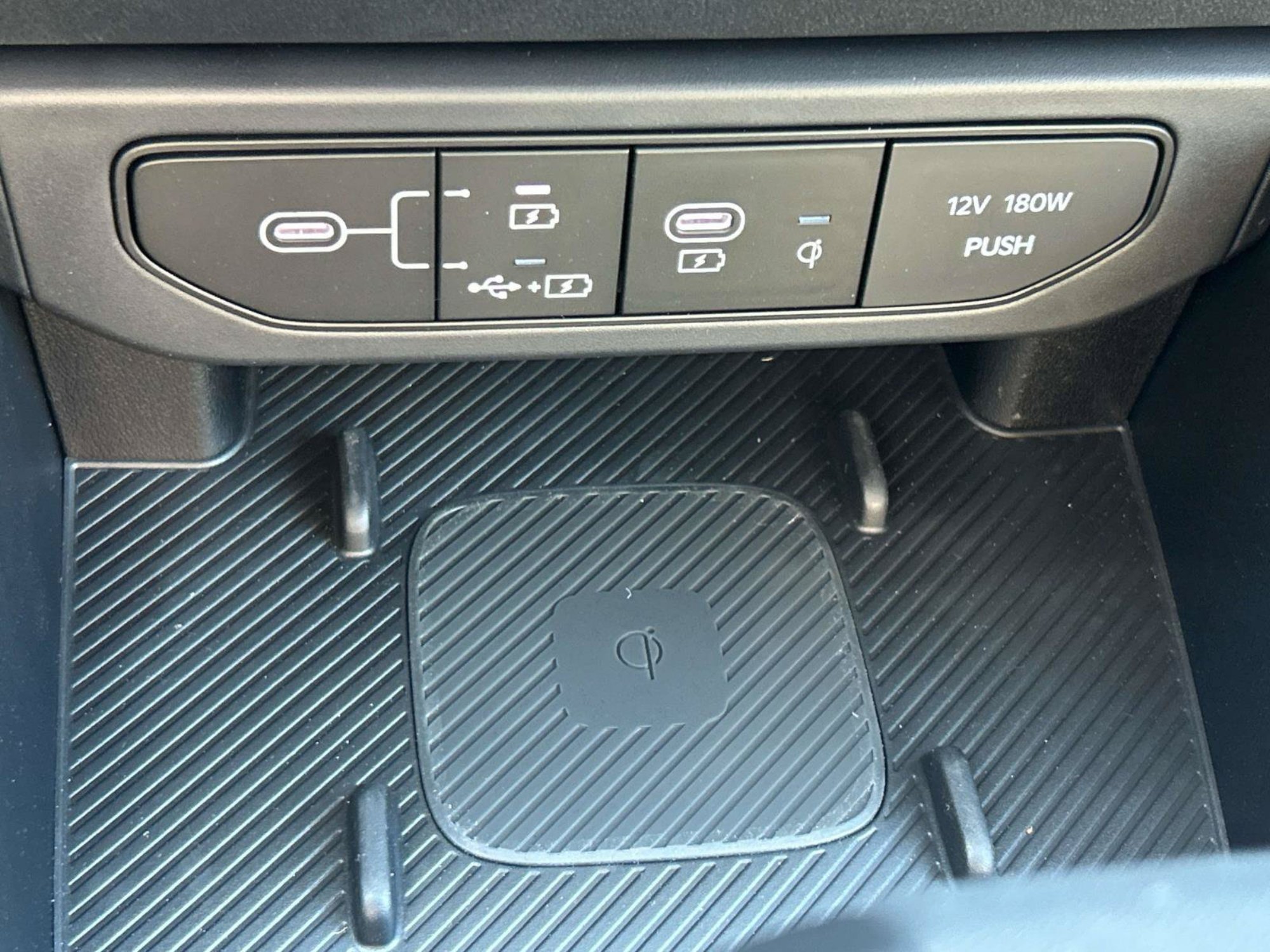 New 2027 Aurora Black Pearl Kia GT-Line image 24