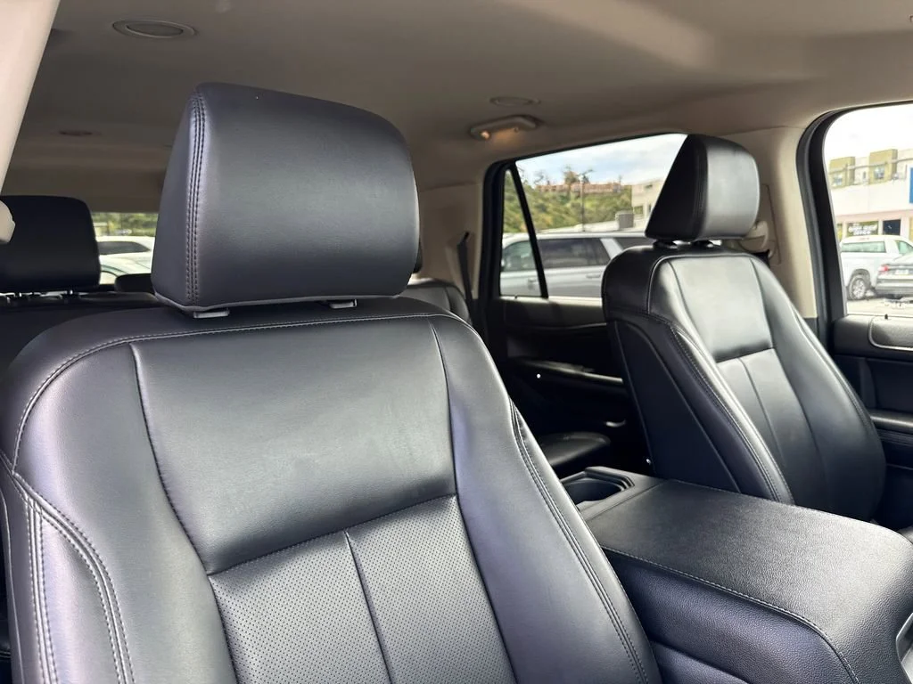 Used 2024 Silver Ford XLT image 15
