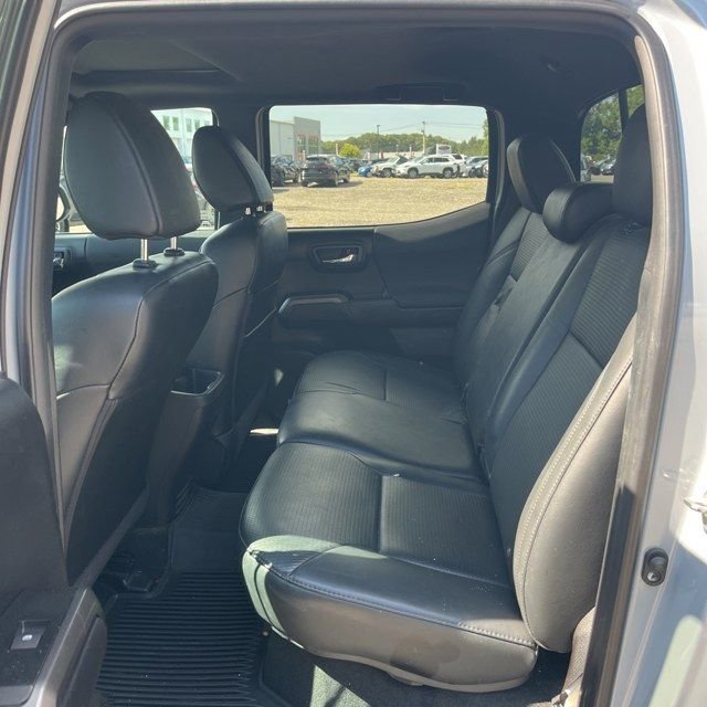 Used 2019 Gray Toyota TRD Off-Road image 12