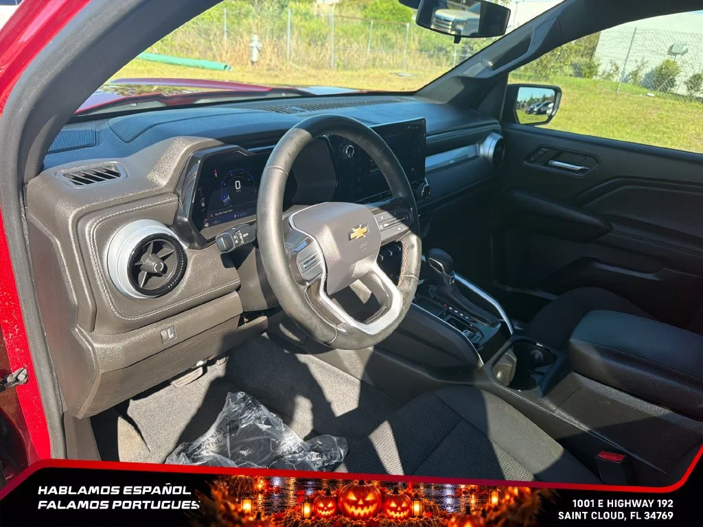 Used 2023 RADIANT RED TINTCOAT Chevrolet 2WD LT image 14