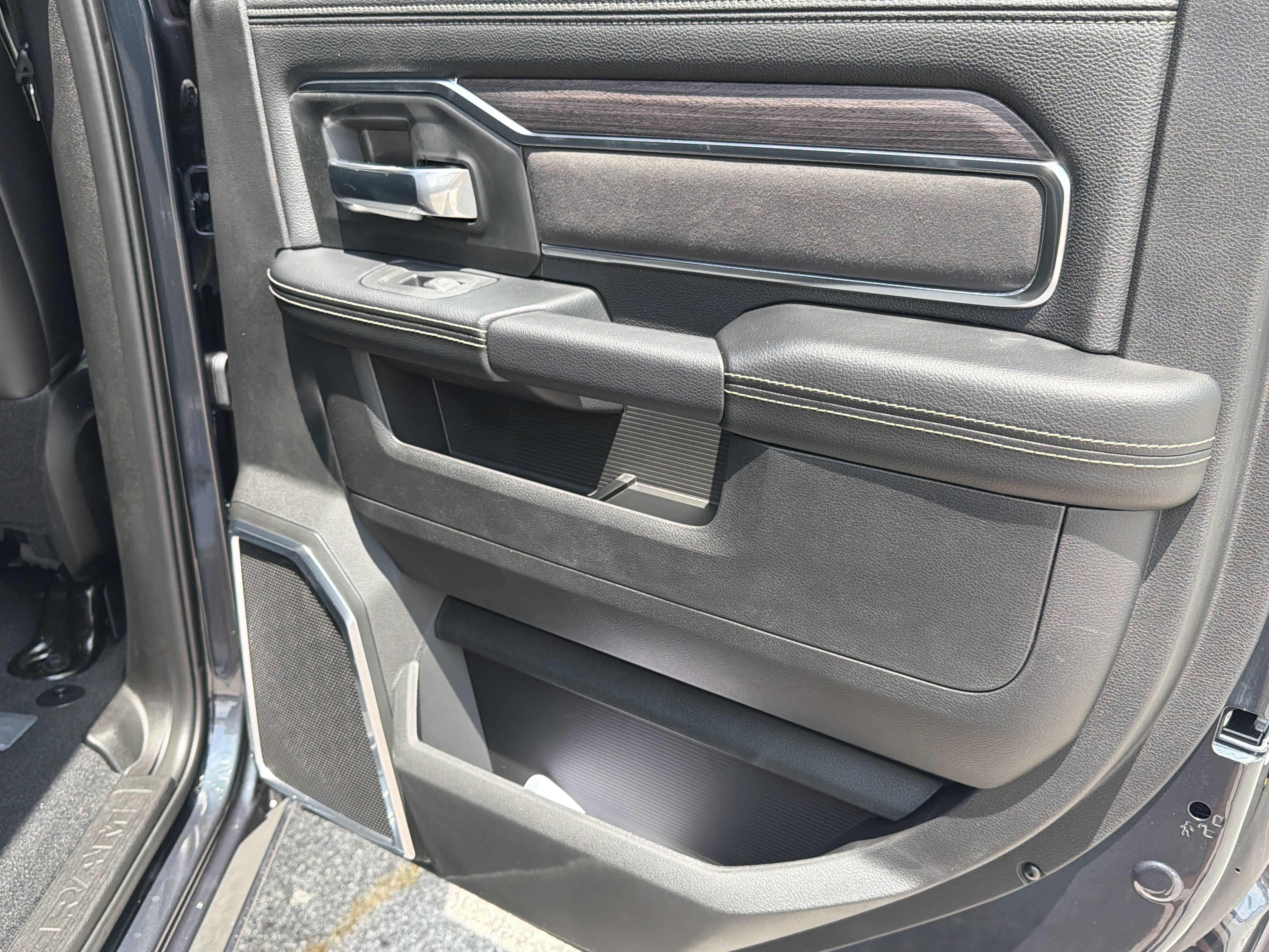 New 2026 Forged Blue Metallic Exterior Paint RAM Laramie image 17