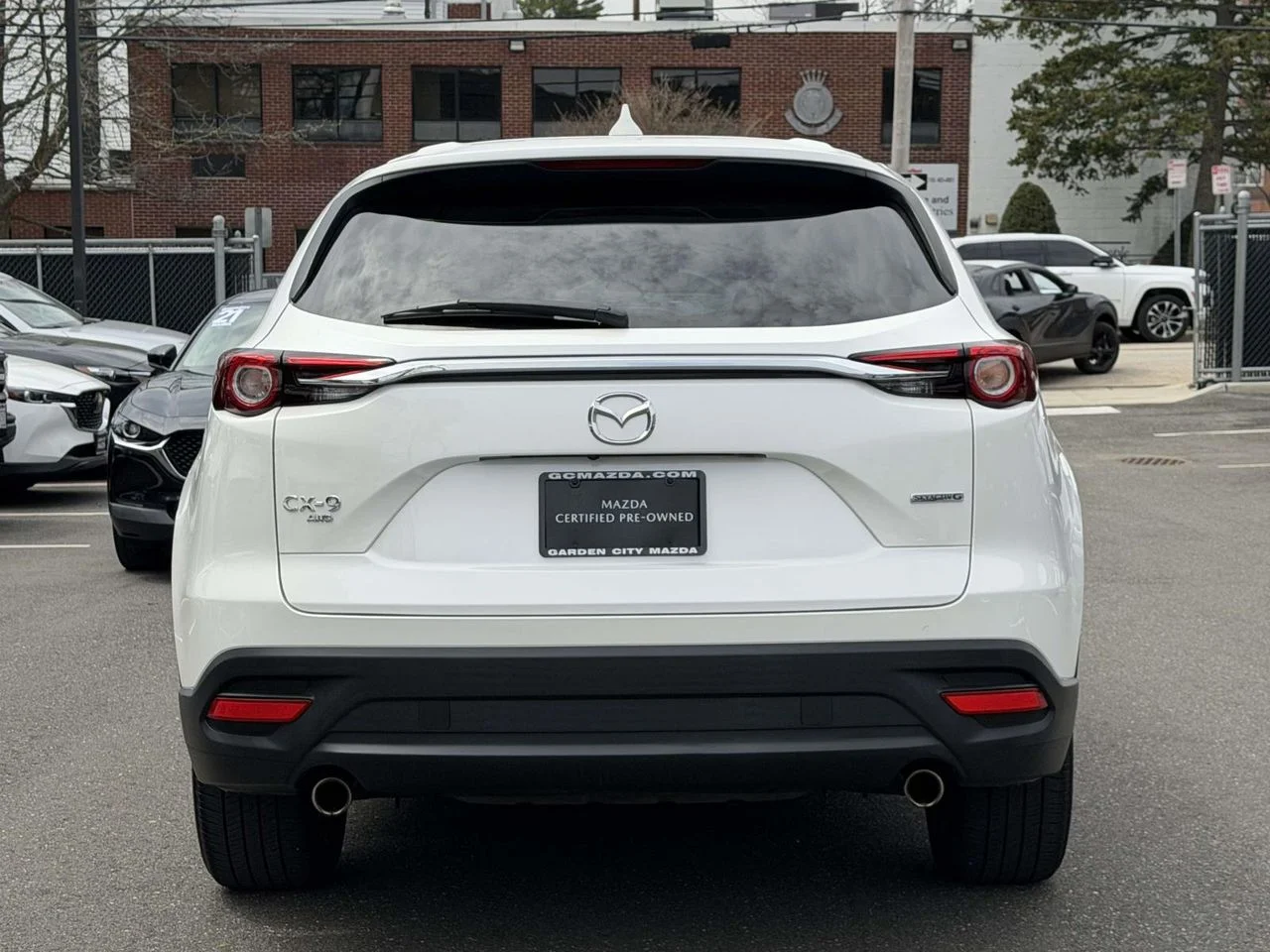 Certified Used 2023 Snowflake White Pearl Mica Mazda Touring Plus image 11