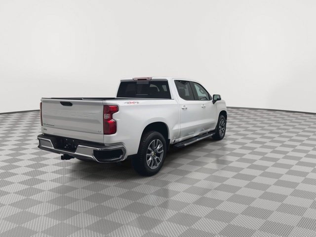 Used 2026 Summit White Chevrolet LT image 40
