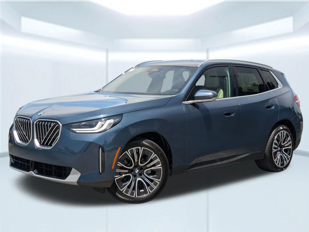 2026 BMW X3 30 XDRIVE's photo