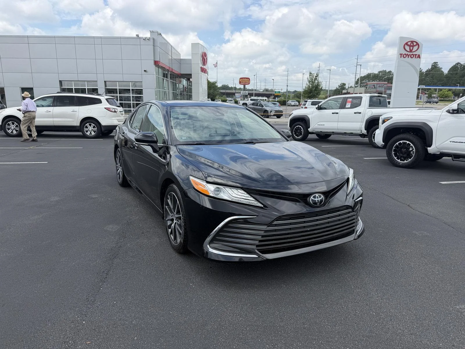 Used 2023 Midnight Black Metallic Toyota XLE image 3