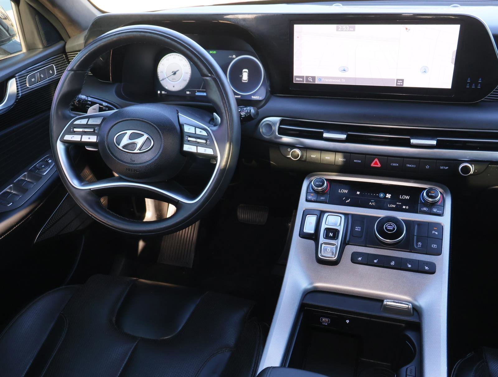 Used 2023 Sierra Burgundy Hyundai Calligraphy image 10
