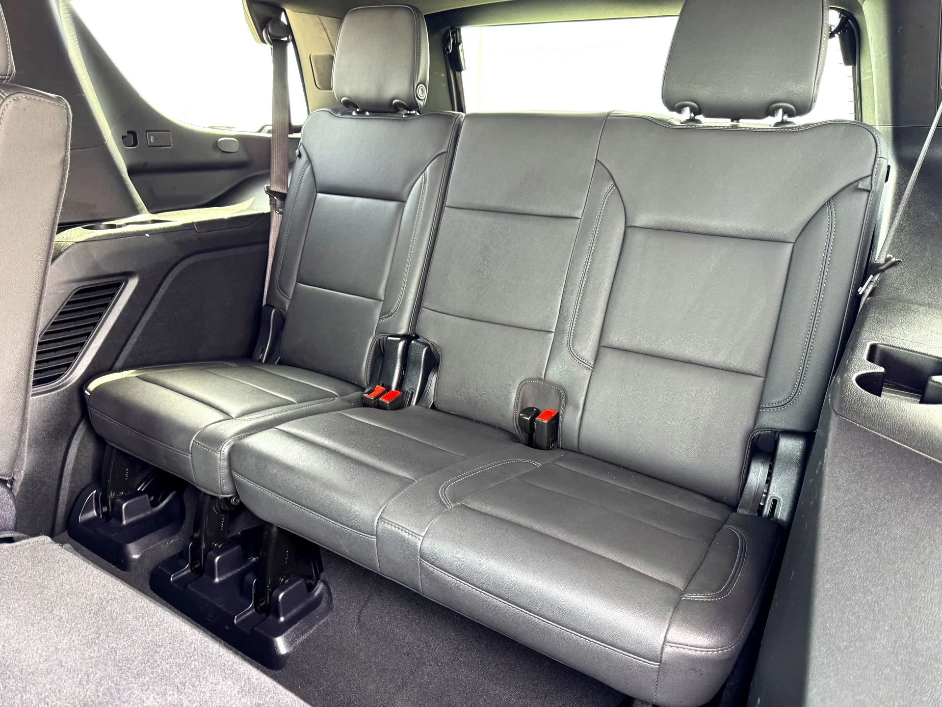 Used 2025 Sterling Gray Metallic Chevrolet Z71 image 17