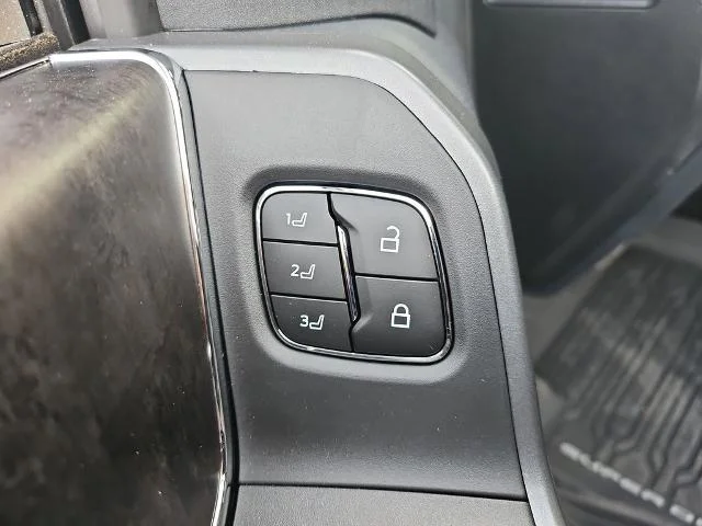 New 2026 Avalanche Ford F-250® Lariat® image 99