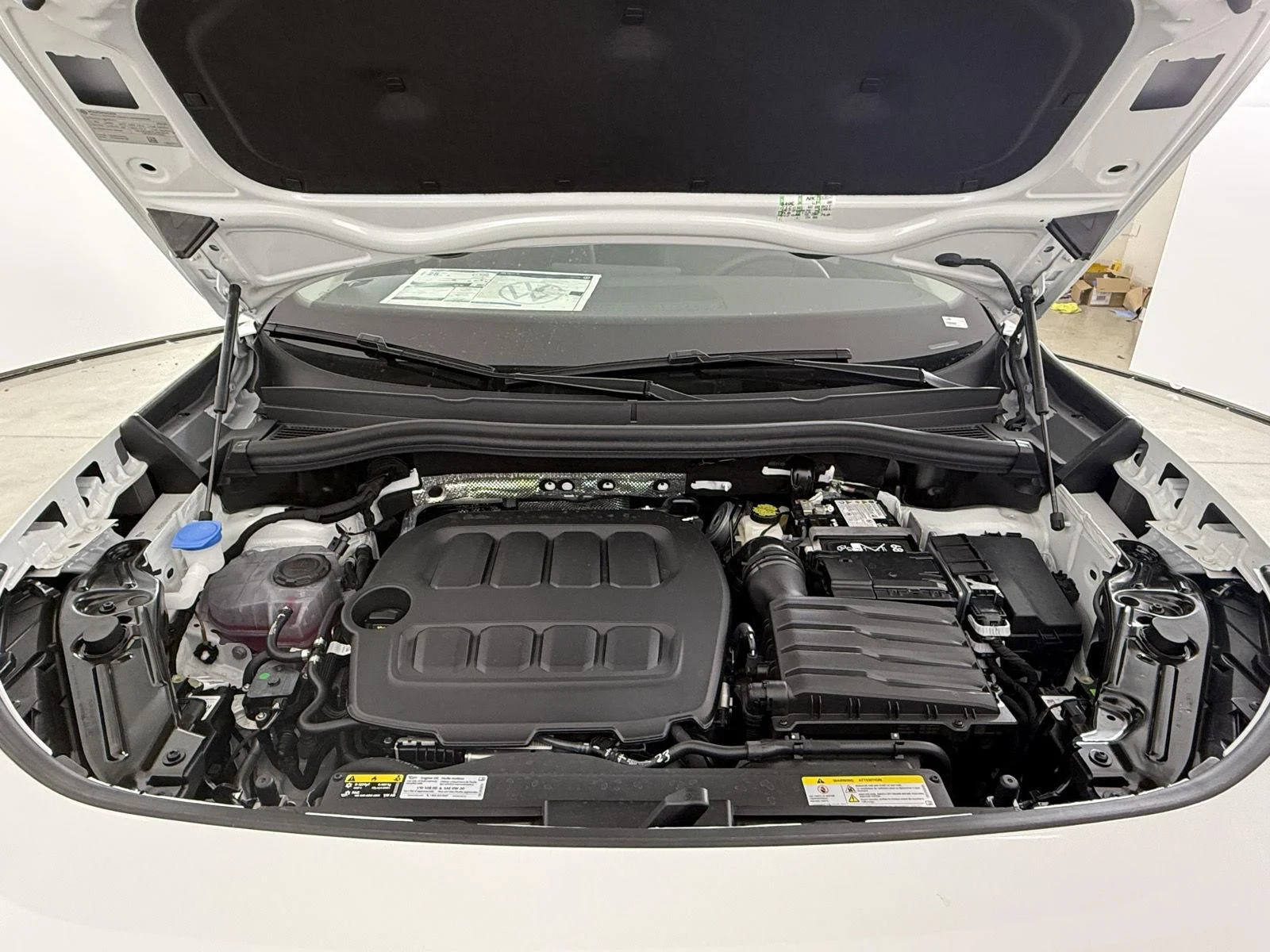 New 2026 Pure White Volkswagen SE image 12