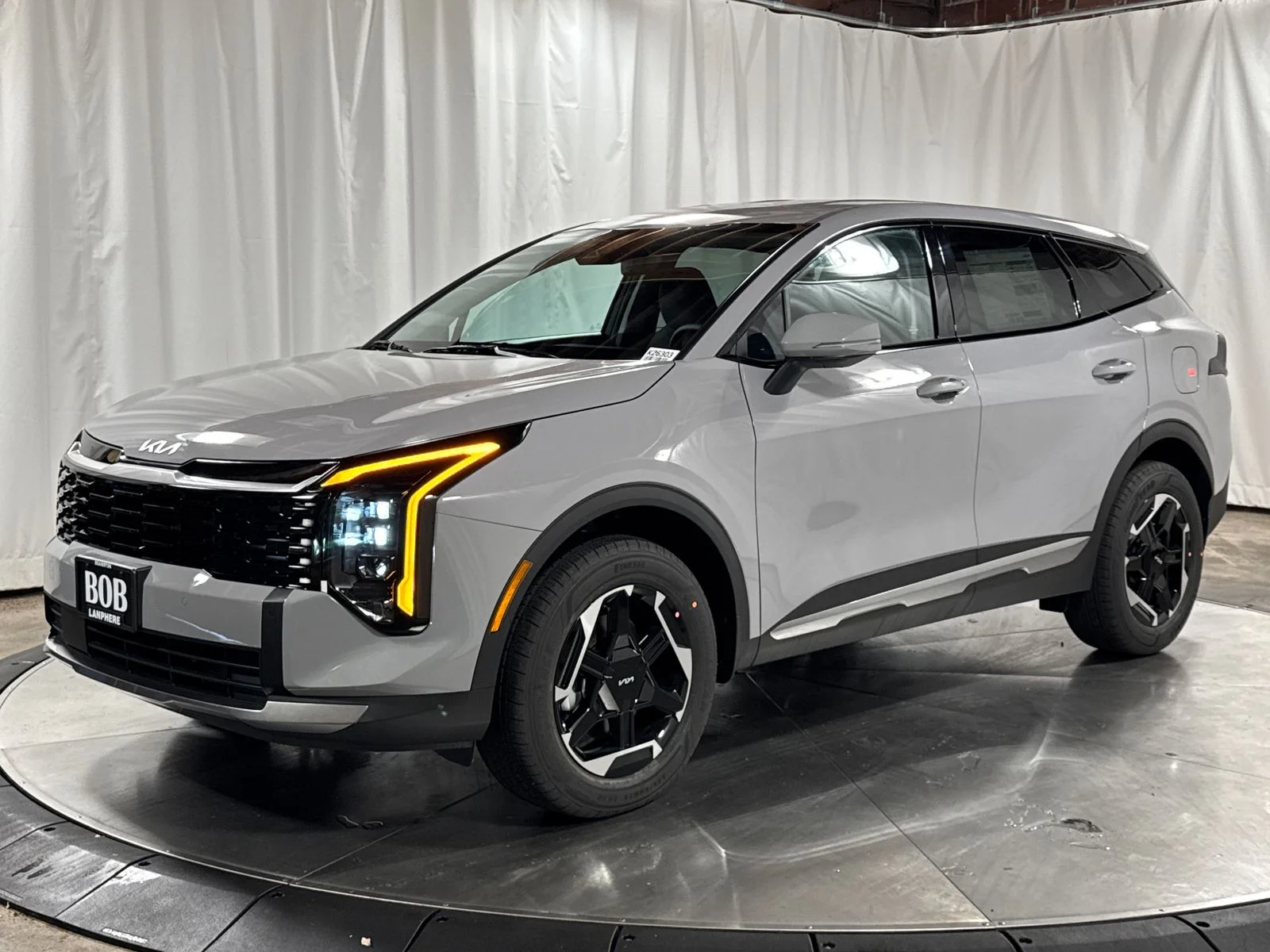 New 2026 Wolf Gray Kia S image 1