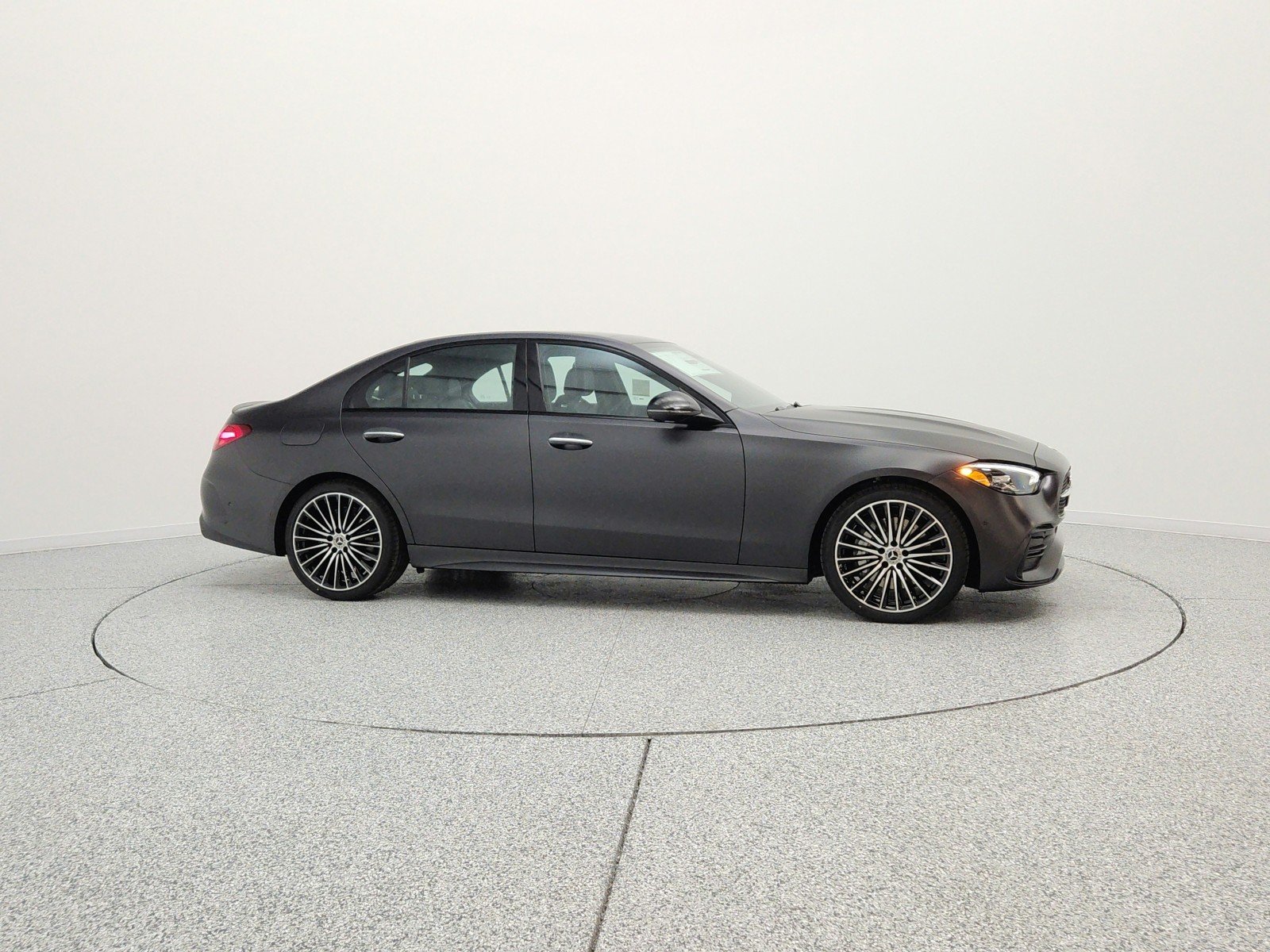 New 2026 MANUFAKTUR exclusive graphite grey magno Mercedes-Benz C 300 Sedan image 4